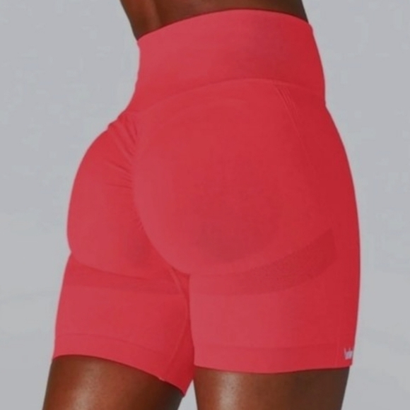 SHEFIT - Seamless Ribbed Shorts with Ruched Bum - Coral - Size 1 Luxe - Picture 2 of 5